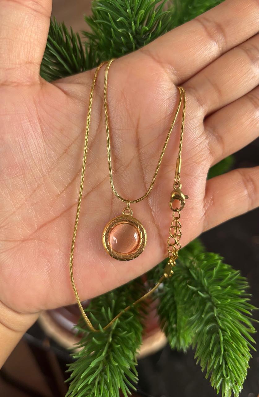 Antitarnish necklace with pendant