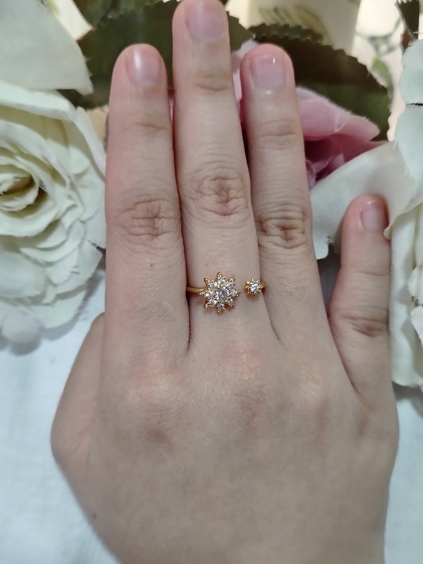 Antitarnish adjustable ring