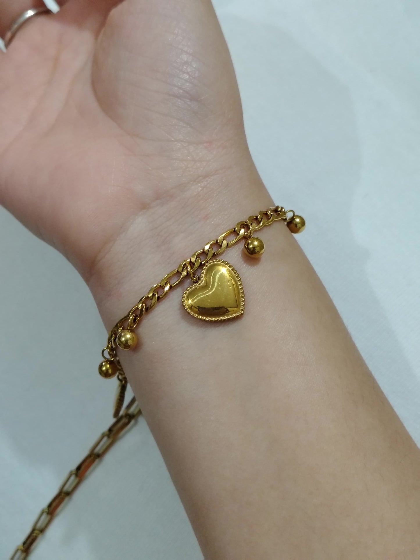 Antitarnish bracelet