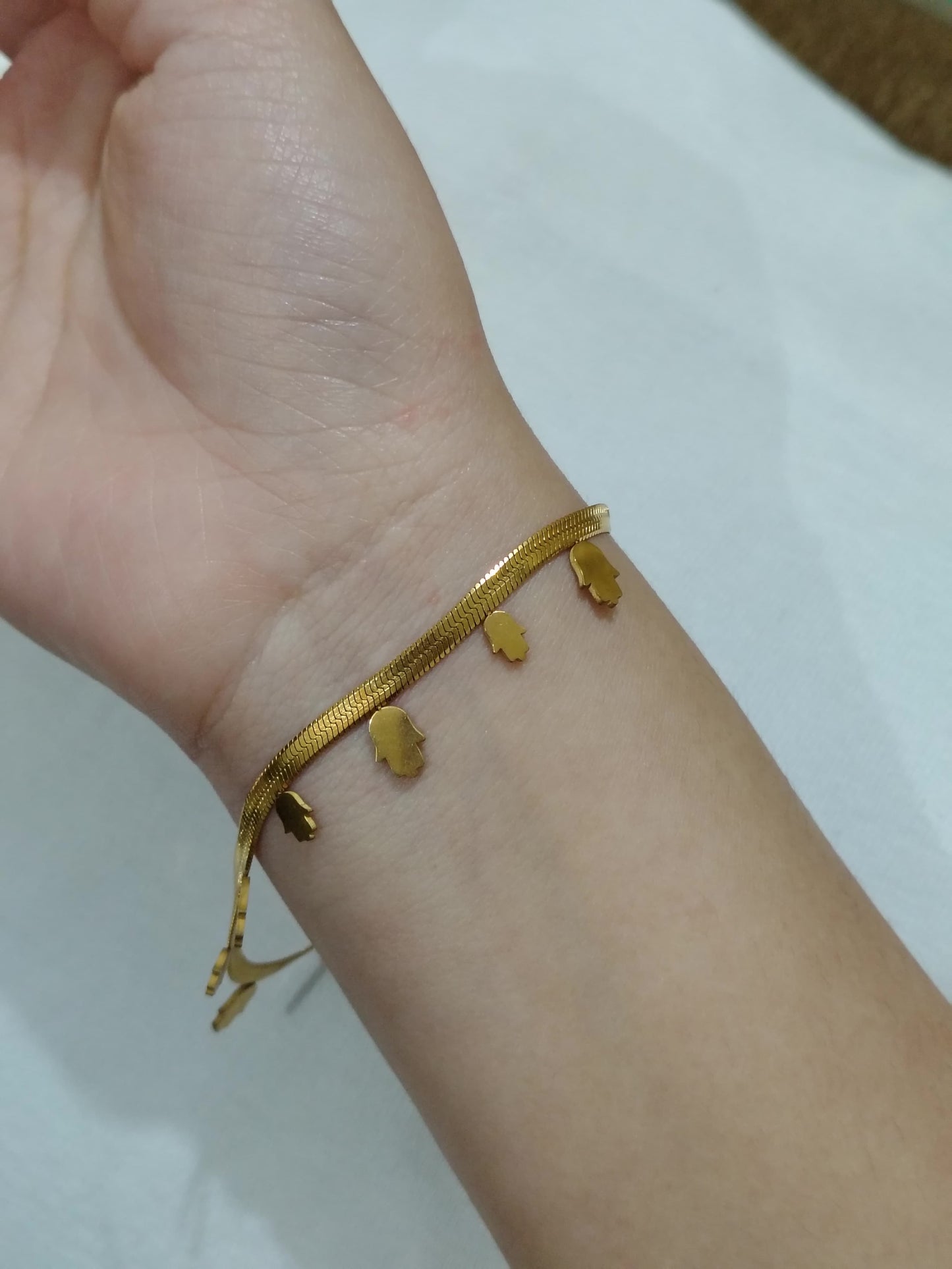 Antitarnish bracelet