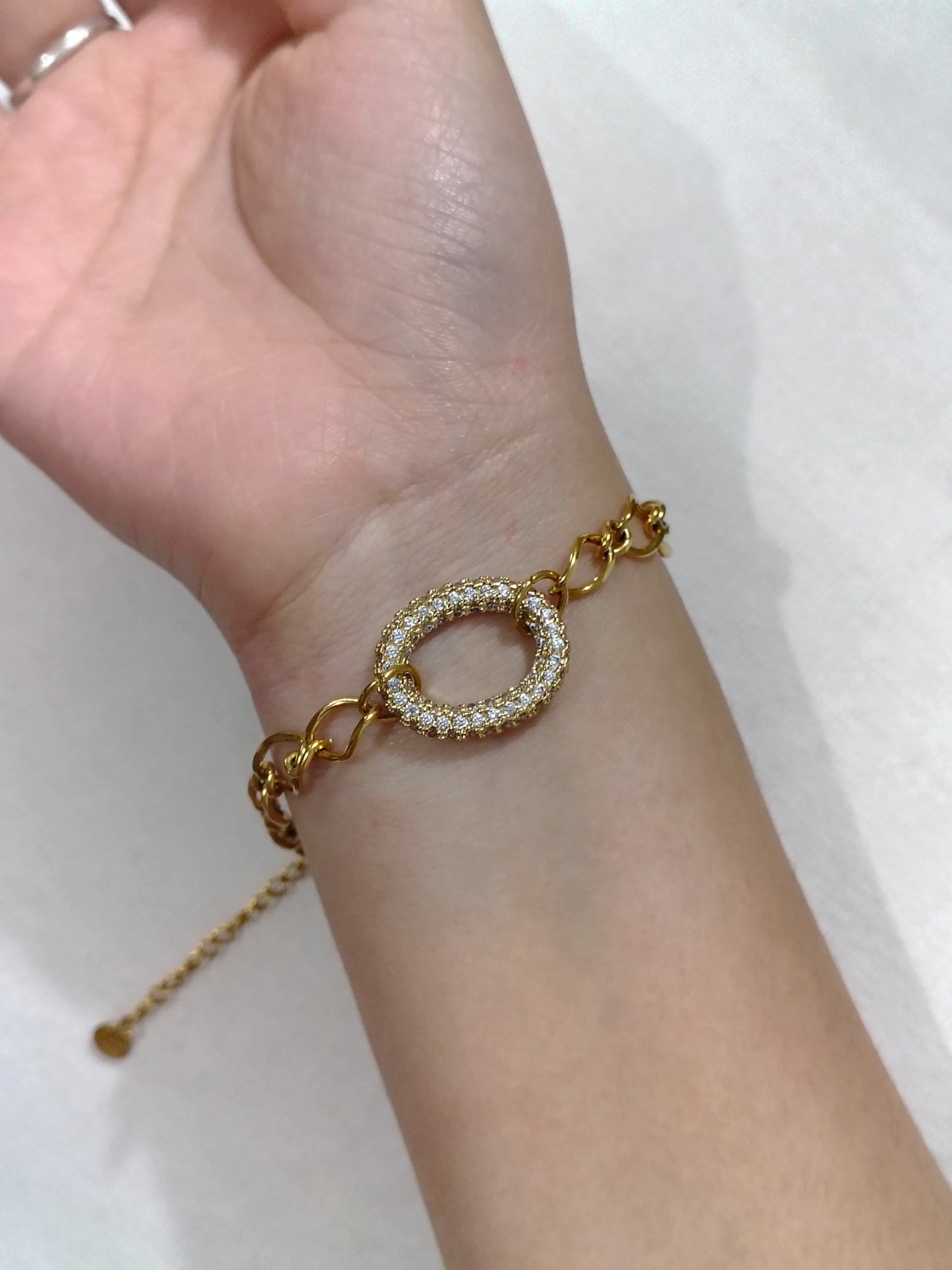 Antitarnish bracelet