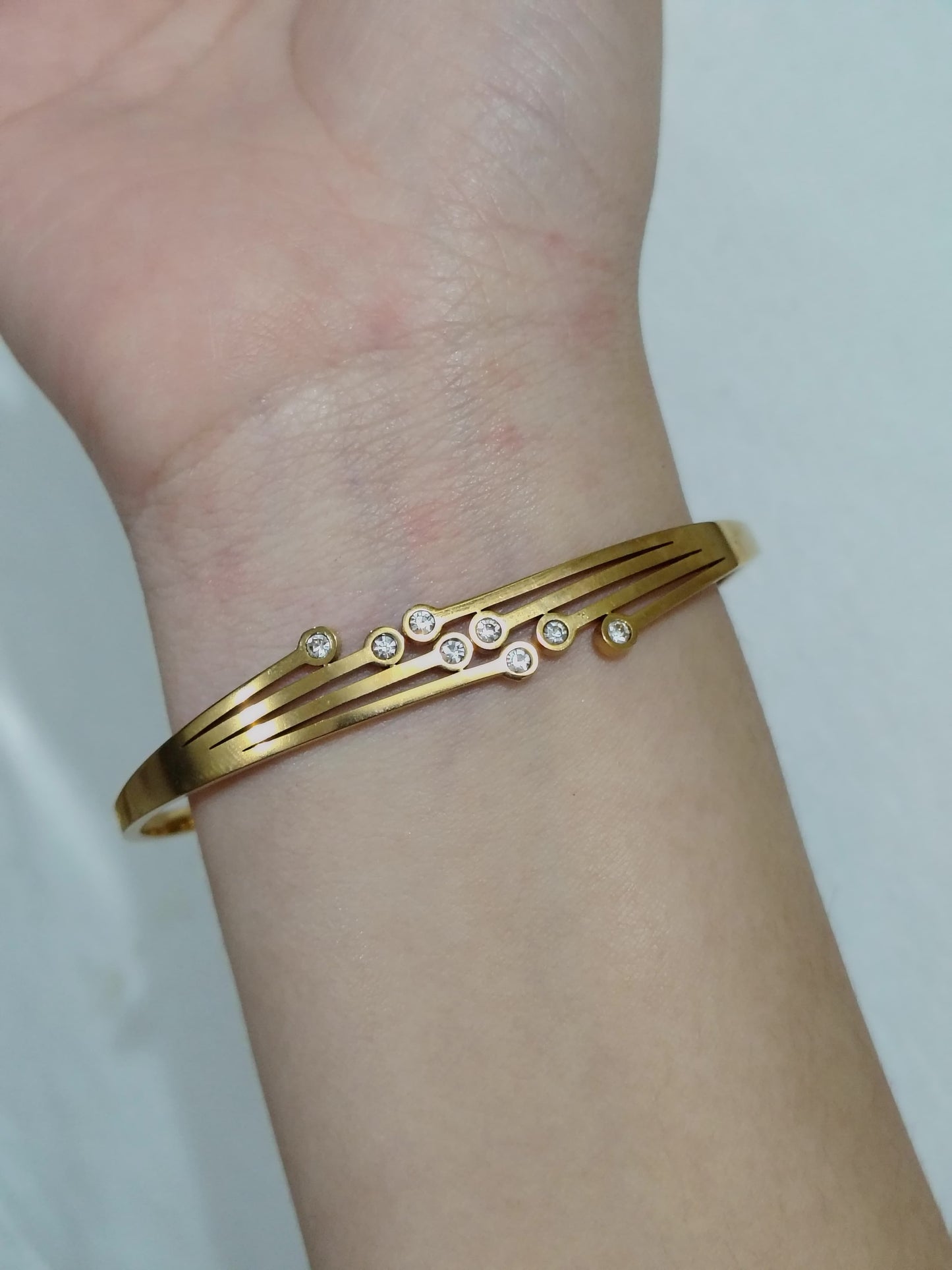 Antitarnish bracelet