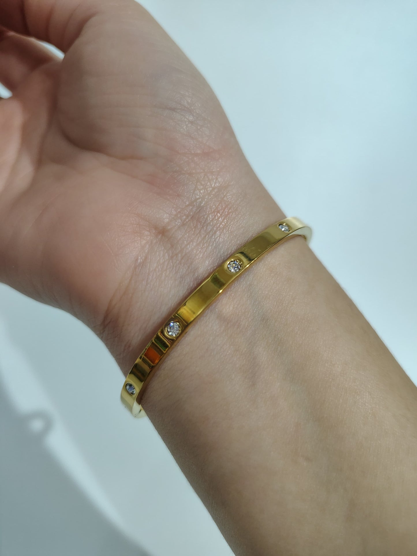 Antitarnish bracelet