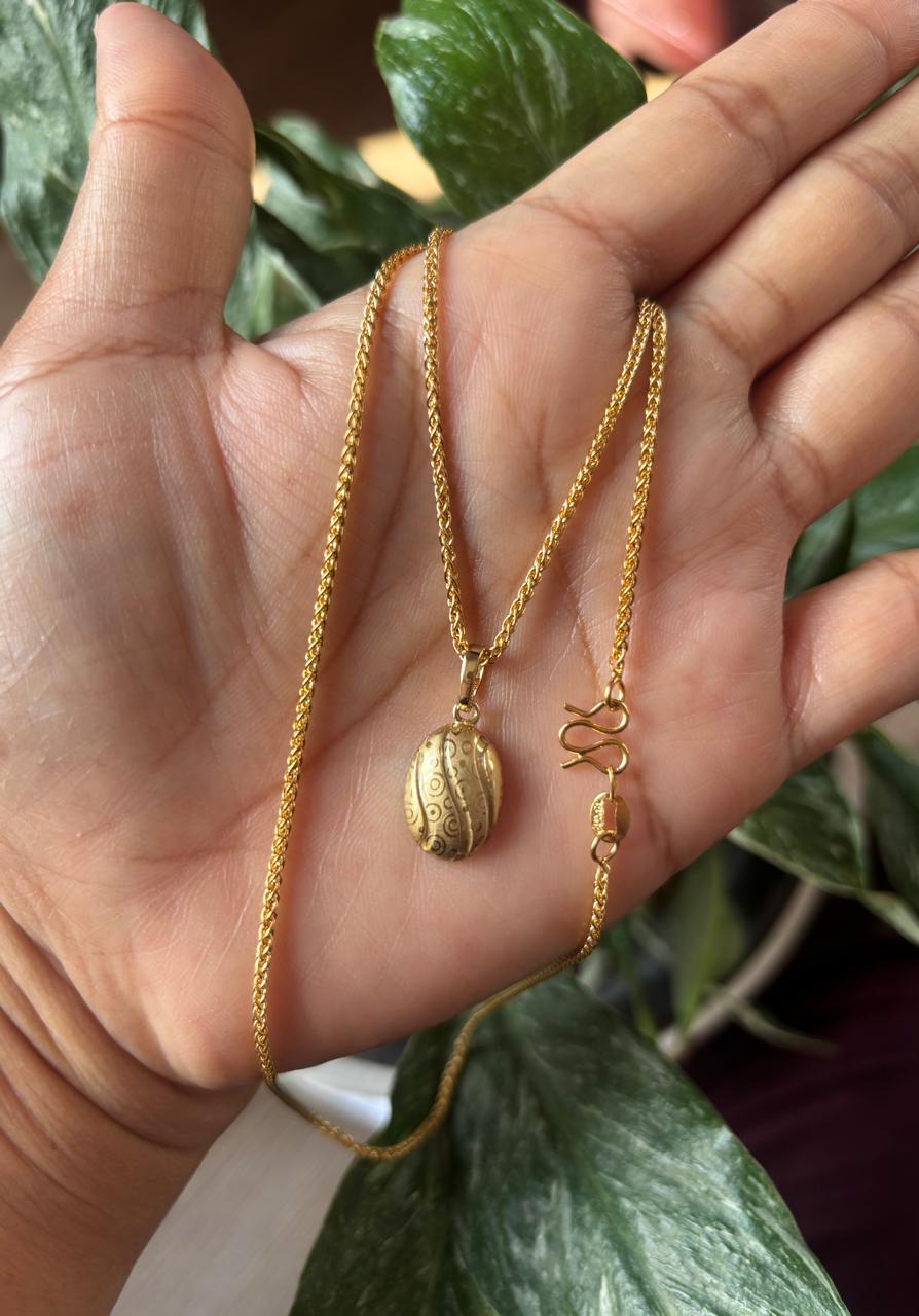 Antitarnish necklace