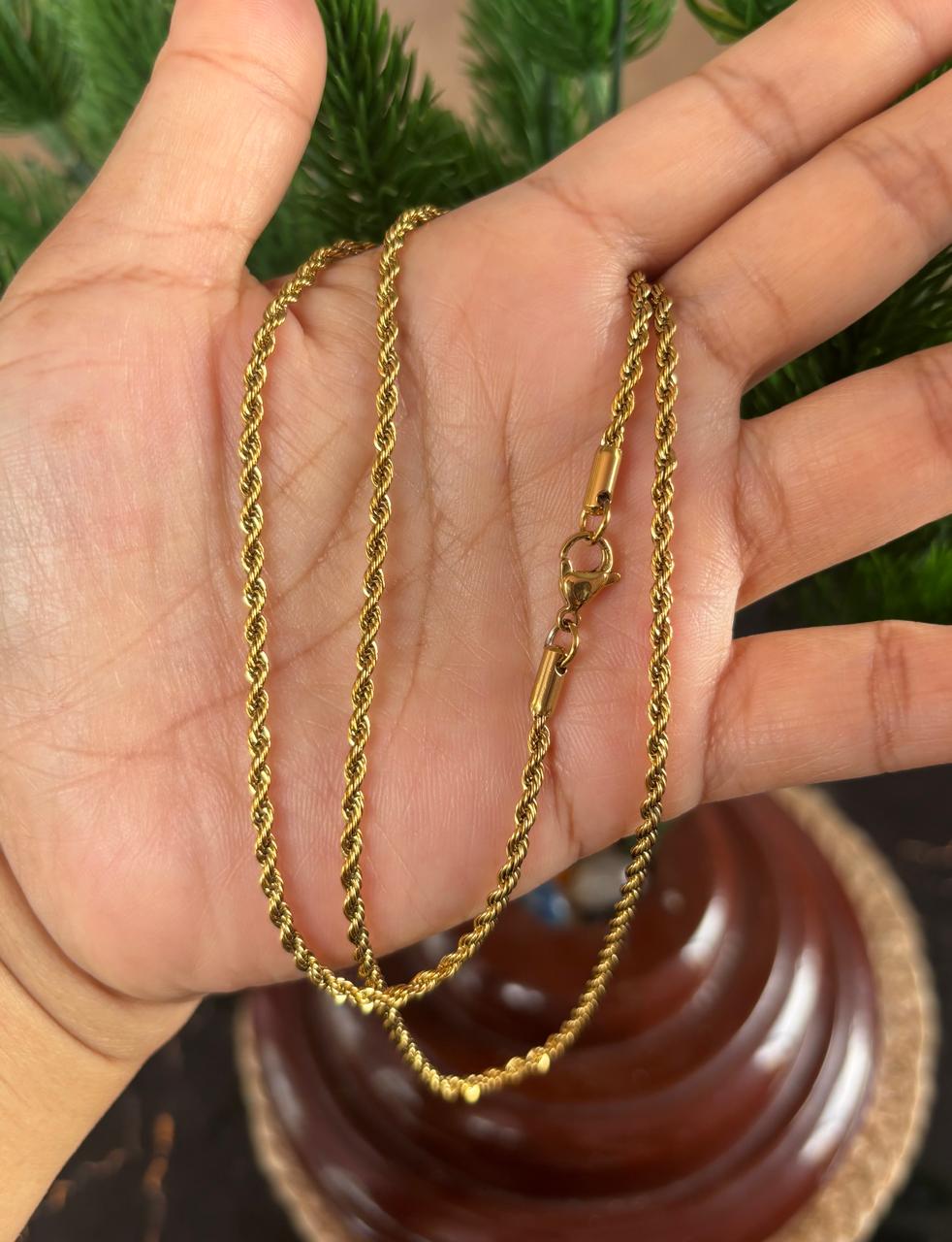 Antitarnish necklace