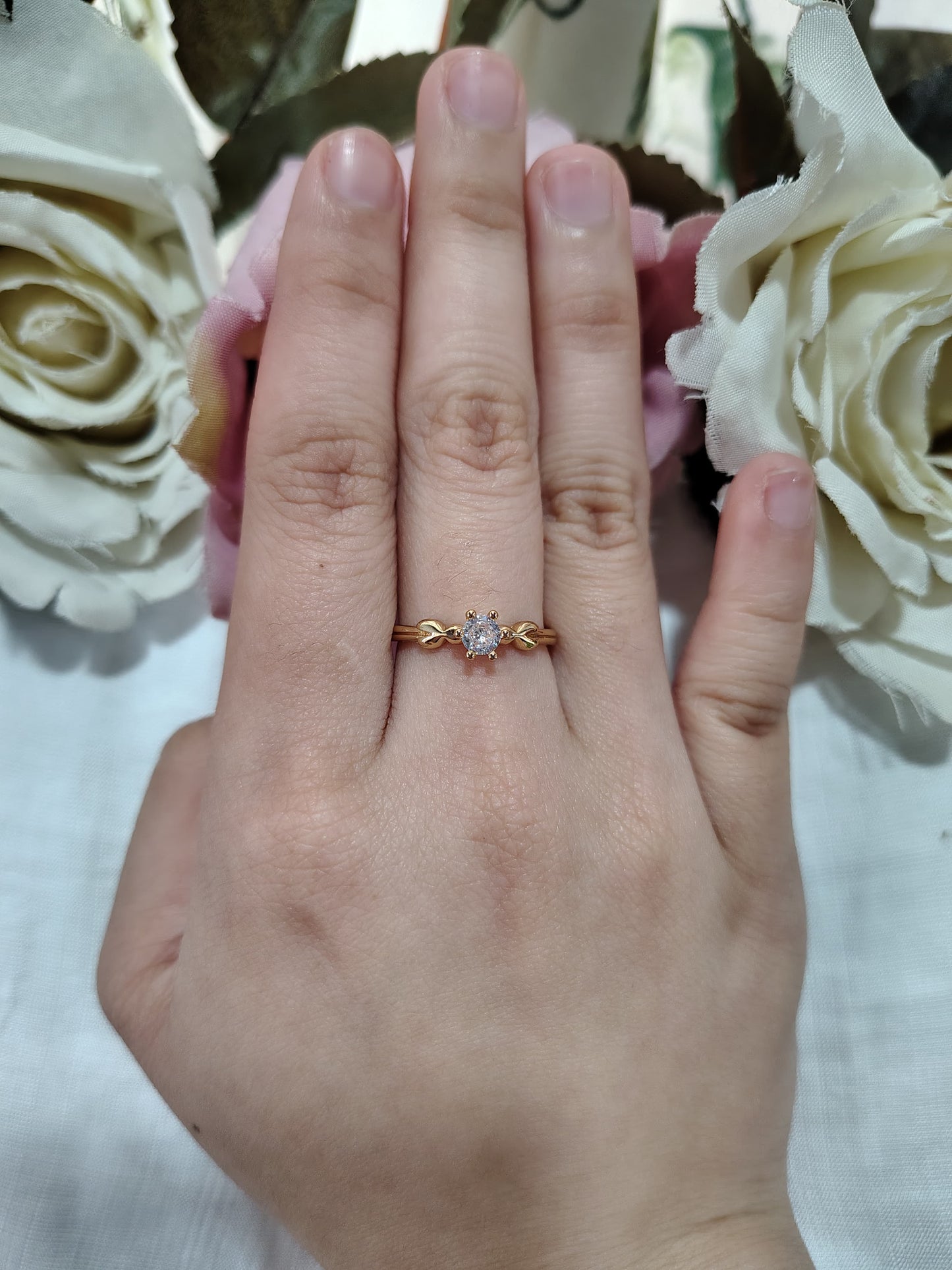 Antitarnish adjustable ring