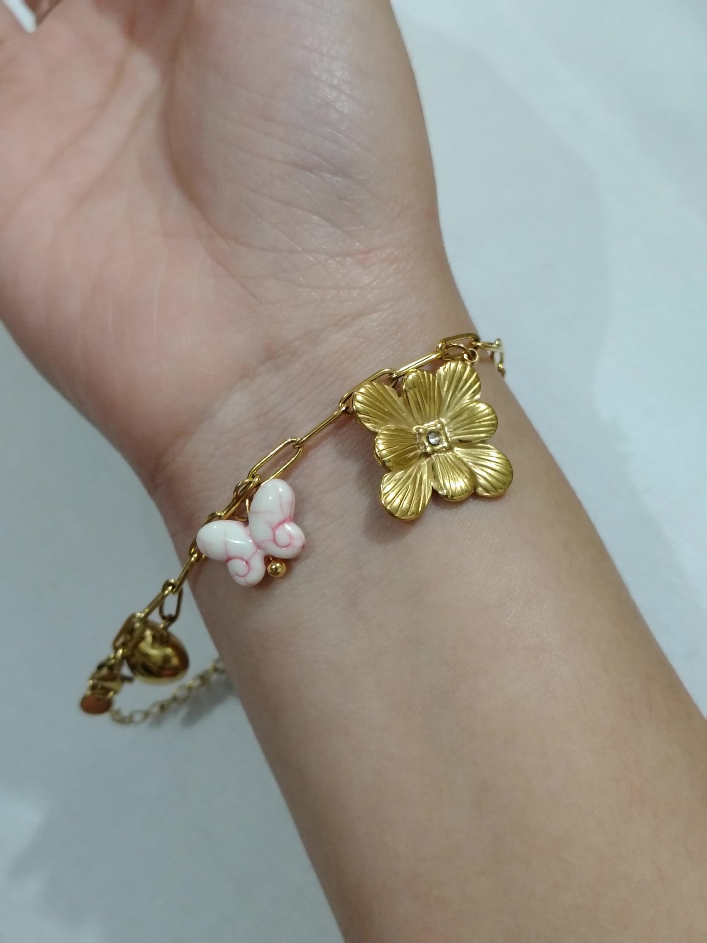 Antitarnish bracelet