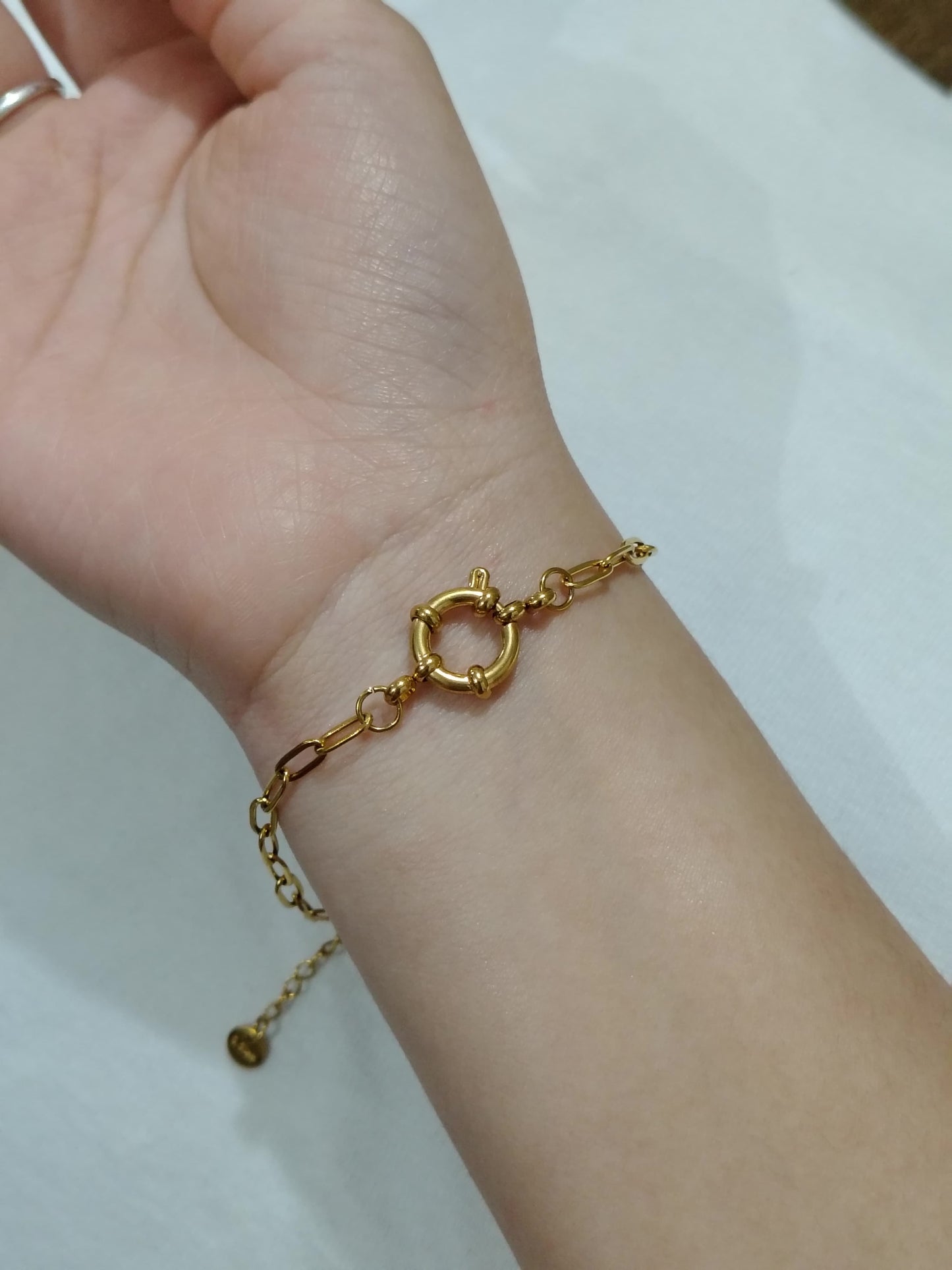 Antitarnish bracelet
