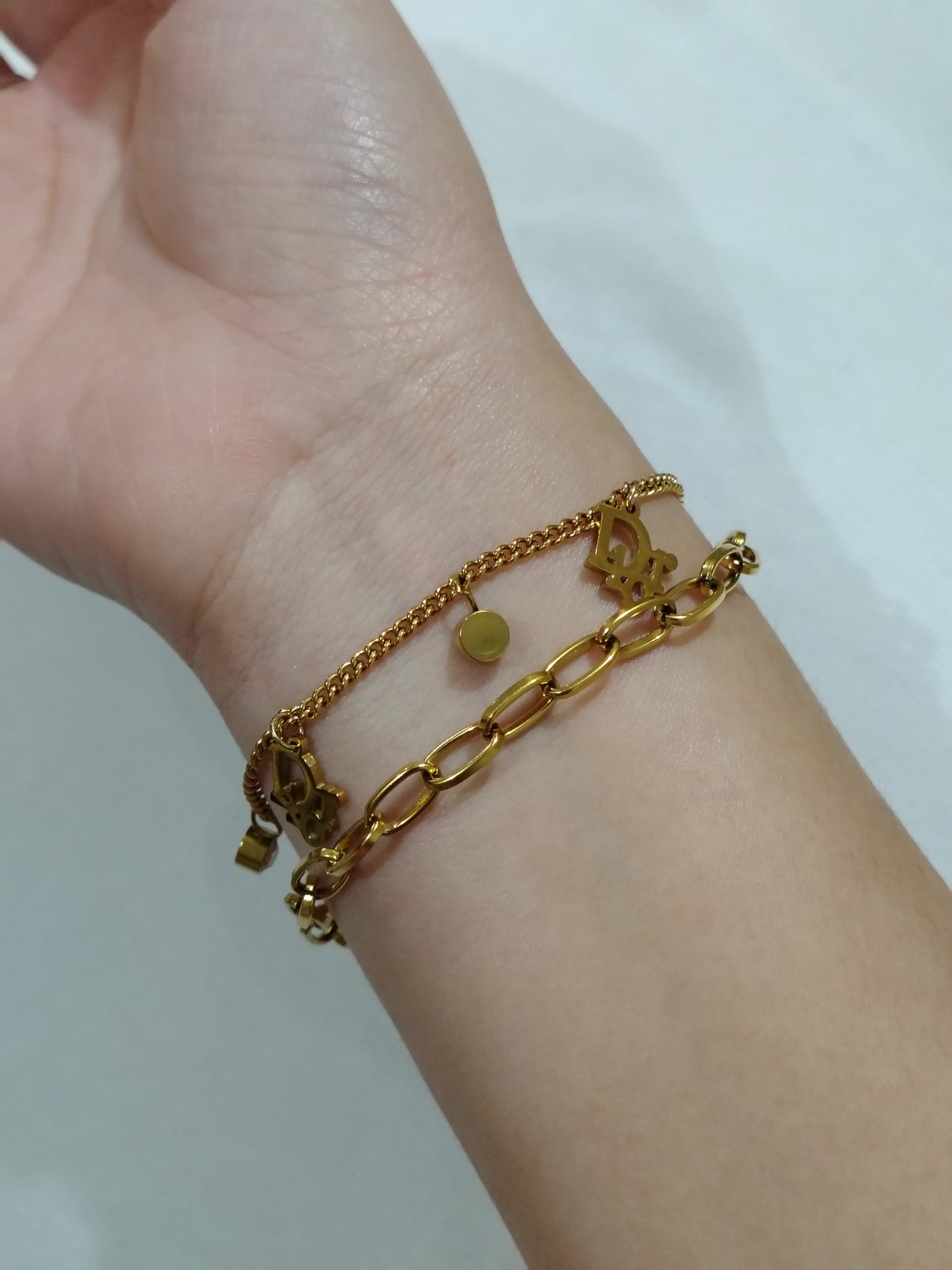 Antitarnish bracelet