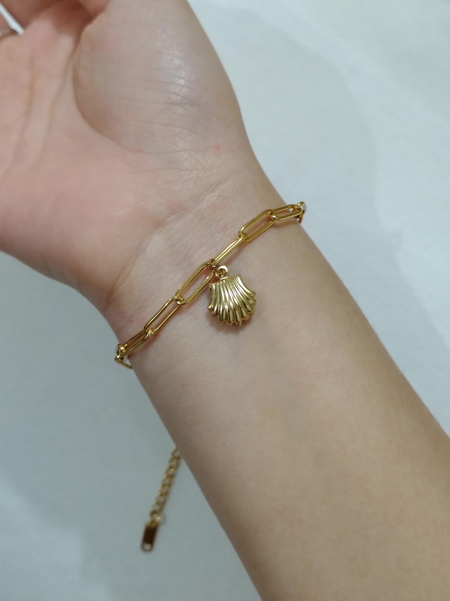 Antitarnish bracelet