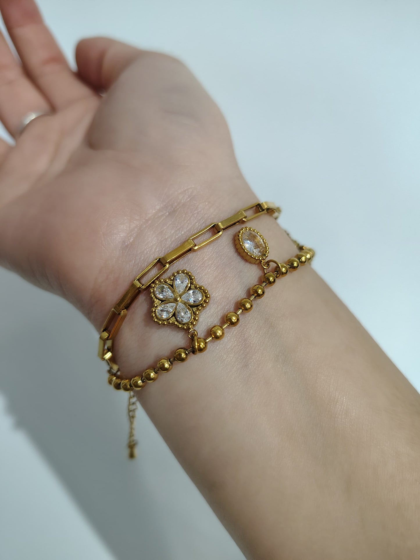 Antitarnish bracelet