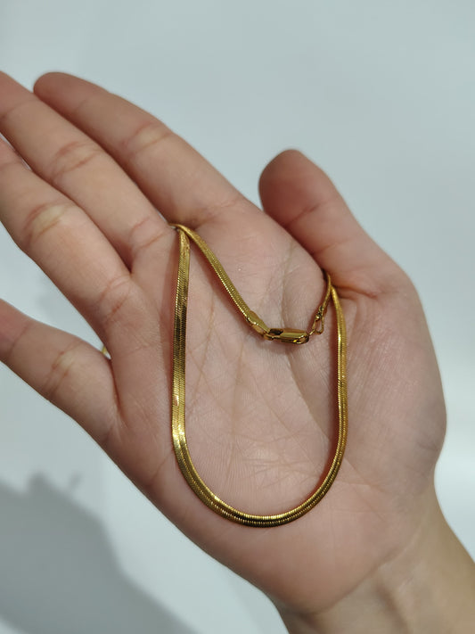 Antitarnish necklace