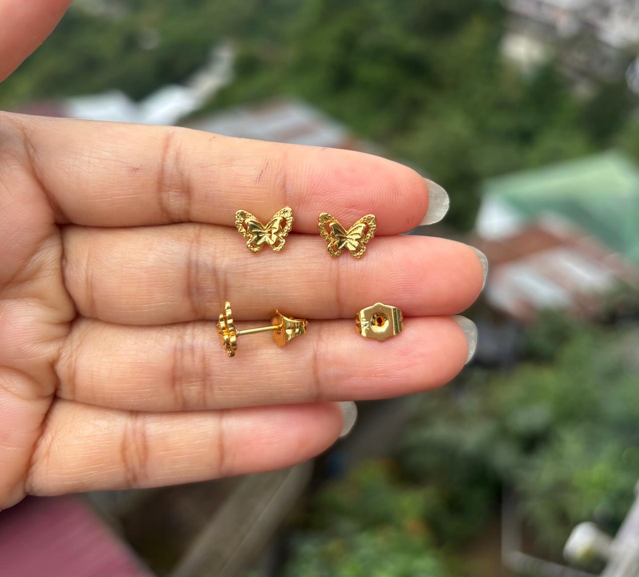 Antitarnish studs