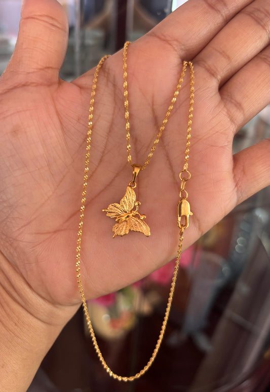 Antitarnish necklace