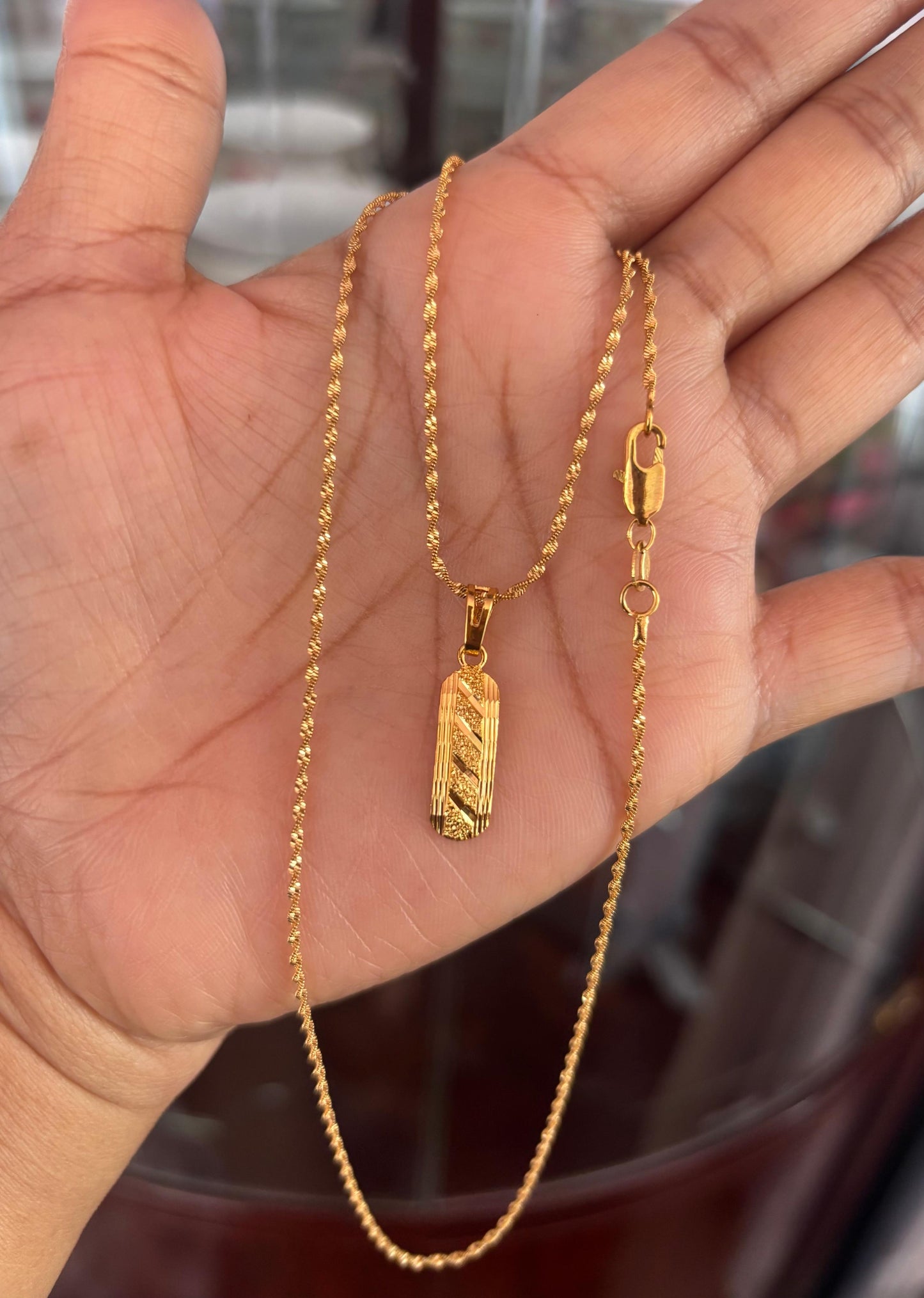 Antitarnish necklace