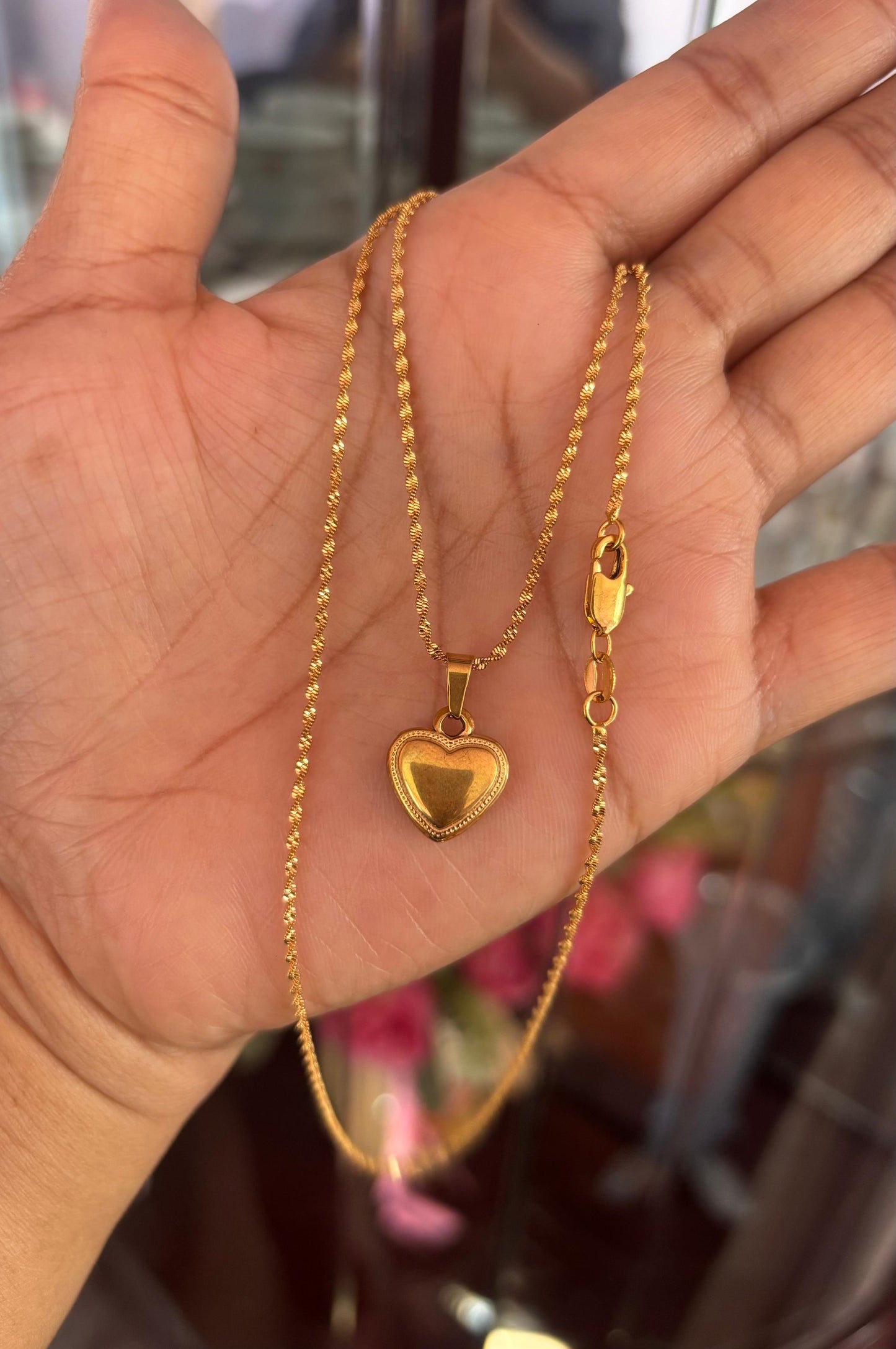 Antitarnish necklace