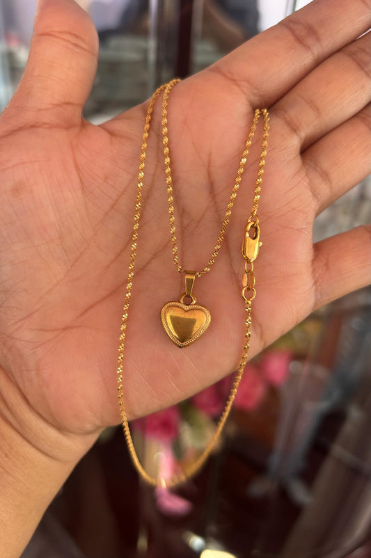 Antitarnish necklace