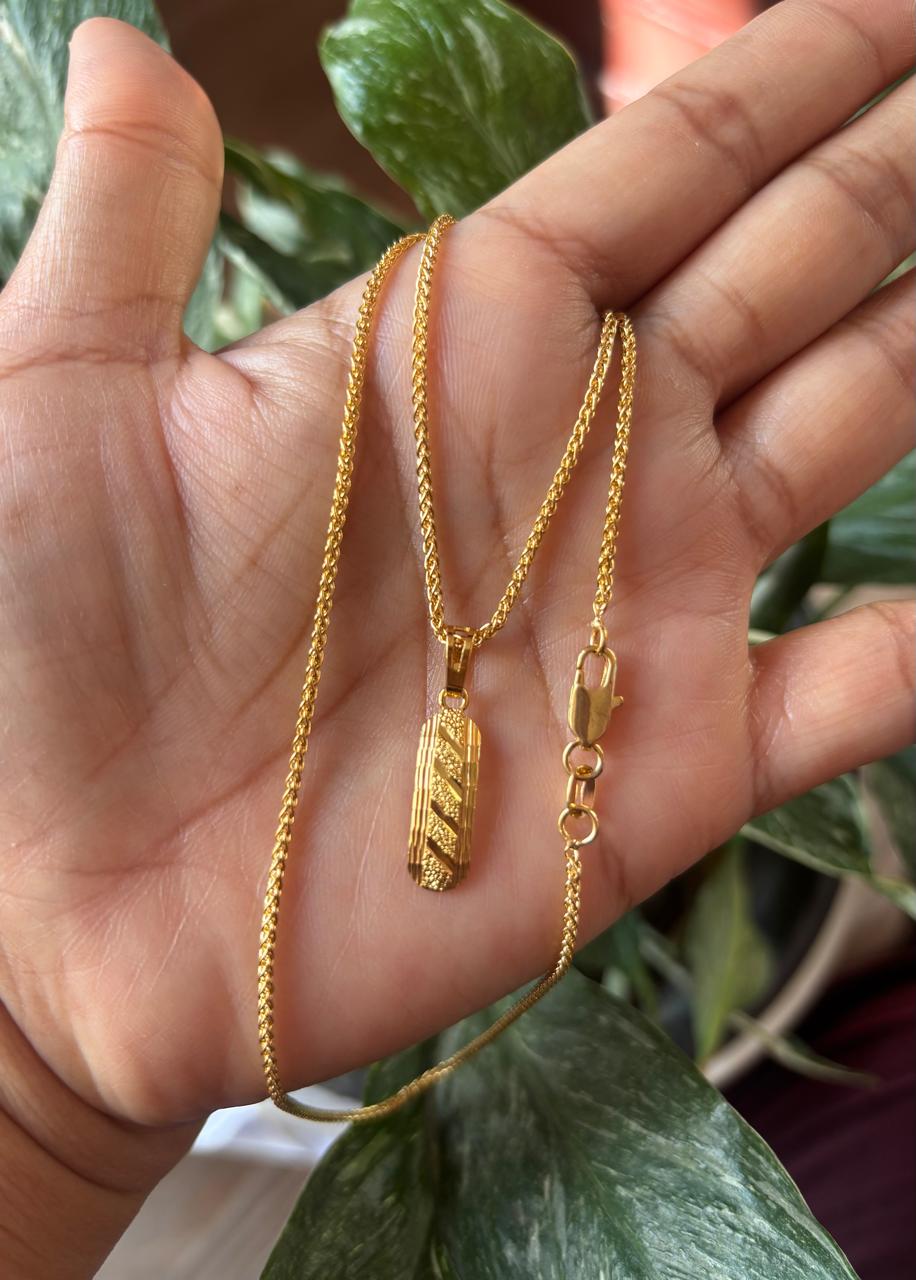 Antitarnish necklace