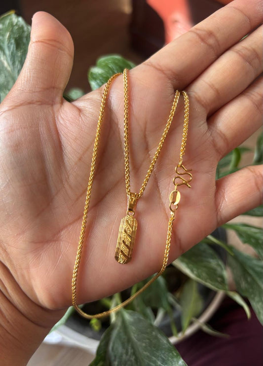 Antitarnish necklace