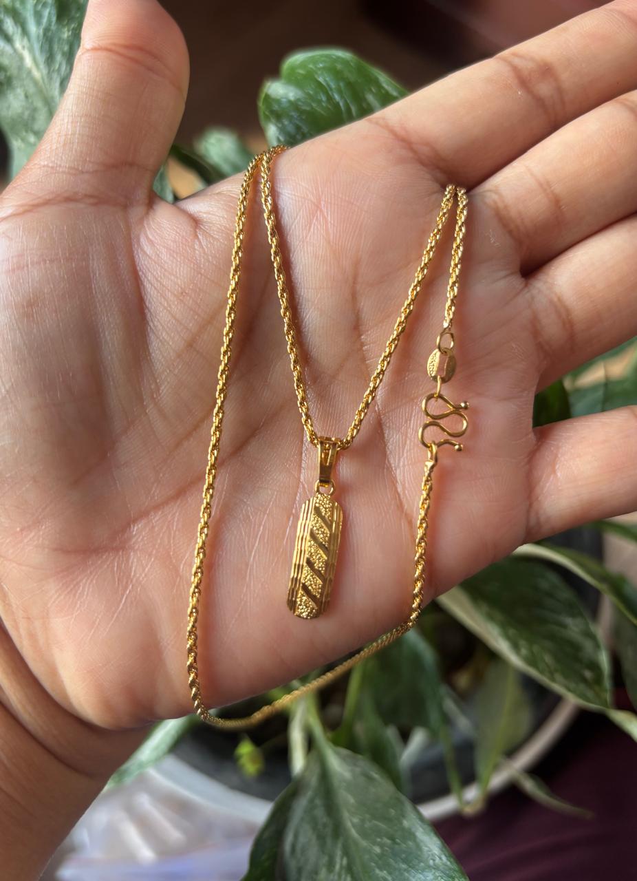 Antitarnish necklace