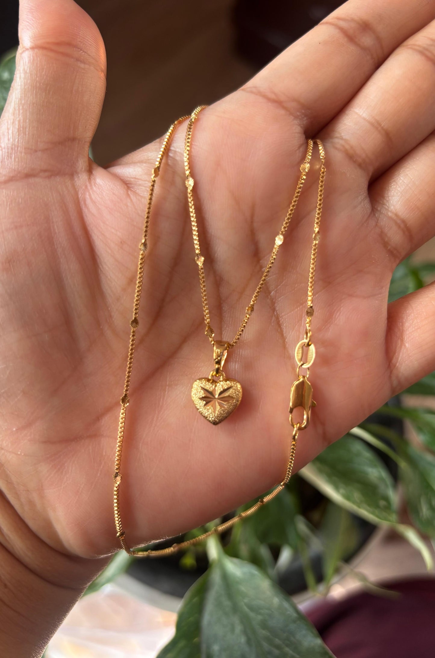 Necklaces with pendant