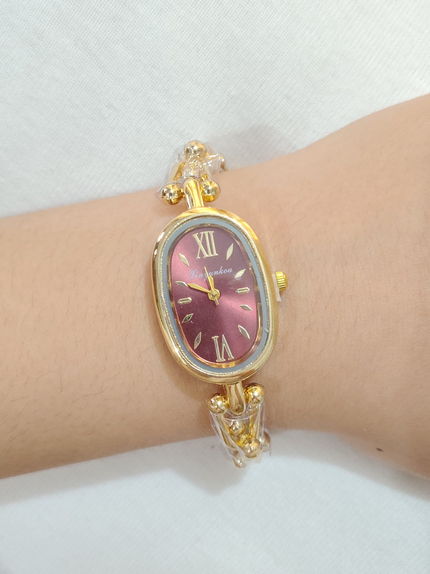 Antitarnish watch