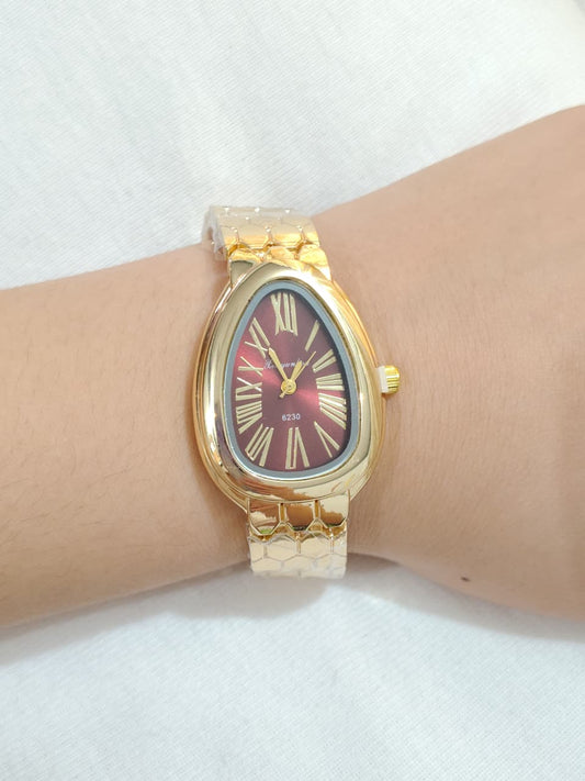 Antitarnish watch