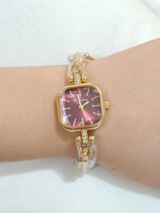 Antitarnish watch